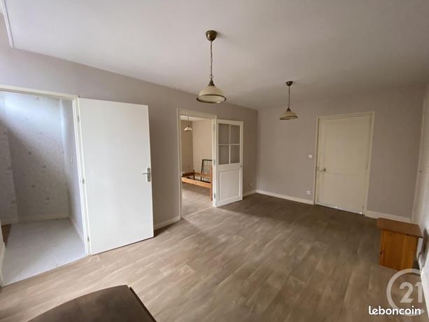 Appartement 7 pièces 128 m²
