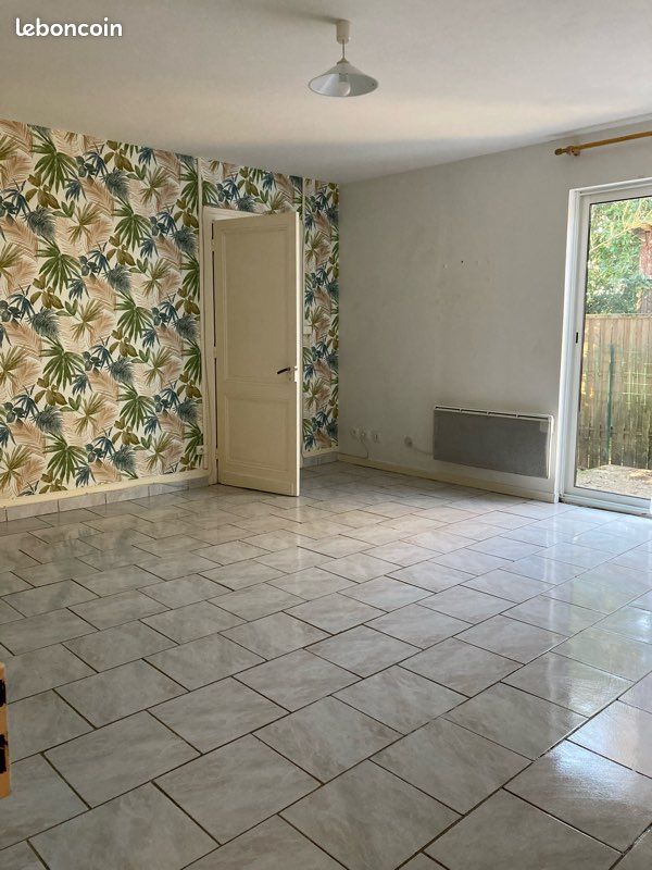 Appartement 3 pièces 40 m² · à Saint-Martial-d'Artenset · 40 m² · 480 €/mois