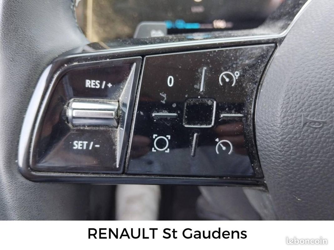 RENAULT Megane E-Tech EV60 130ch optimum charge Evolution ER (image 17)