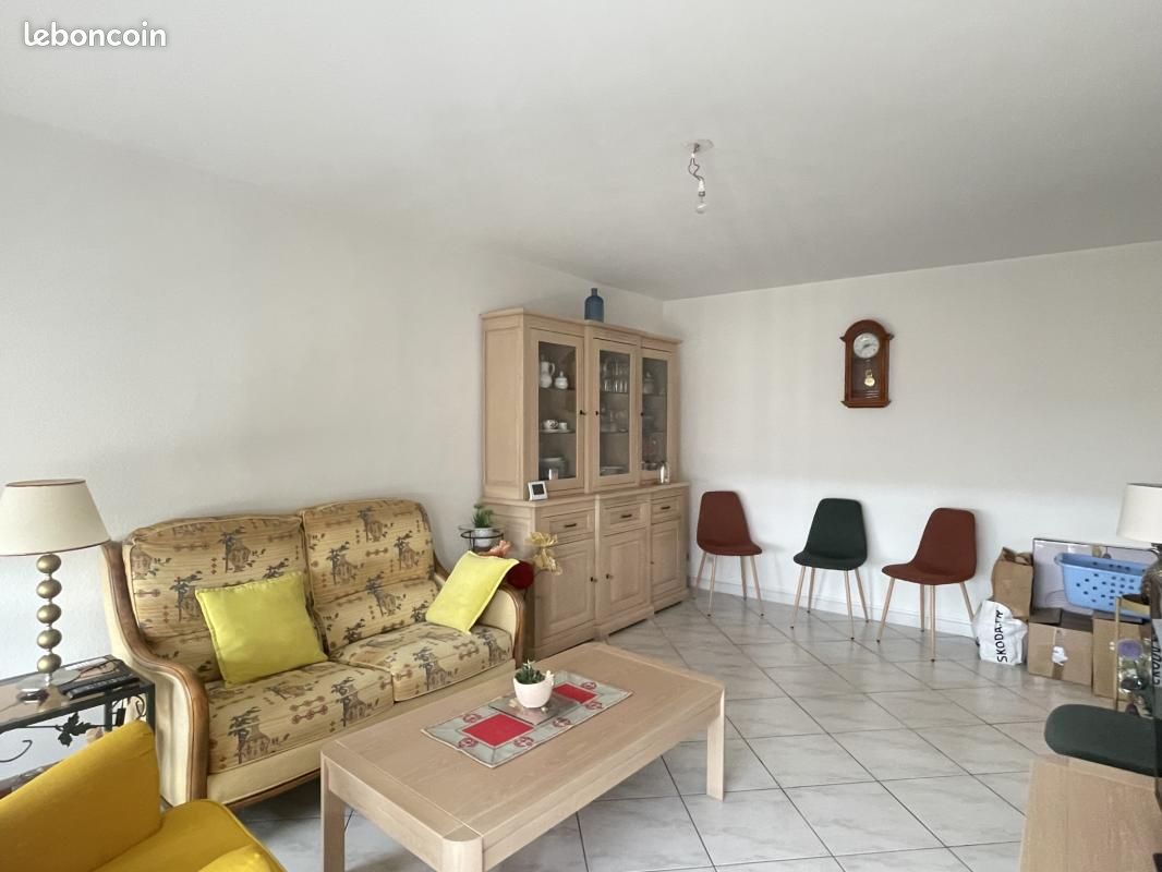 Appartement 3 pièces 70 m² · à Saint-Dizier · 70 m² · 625 €