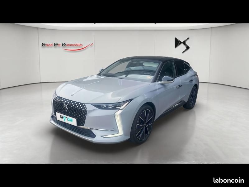 Ds DS 4 E-TENSE 225ch Cross Rivoli (image 1)