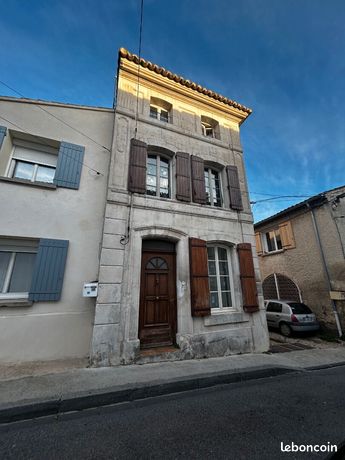 https://img.leboncoin.fr/api/v1/lbcpb1/images/35/f0/b7/35f0b71013b75409ecc4b1f60a9ee1e53c925c70.jpg?rule=ad-image