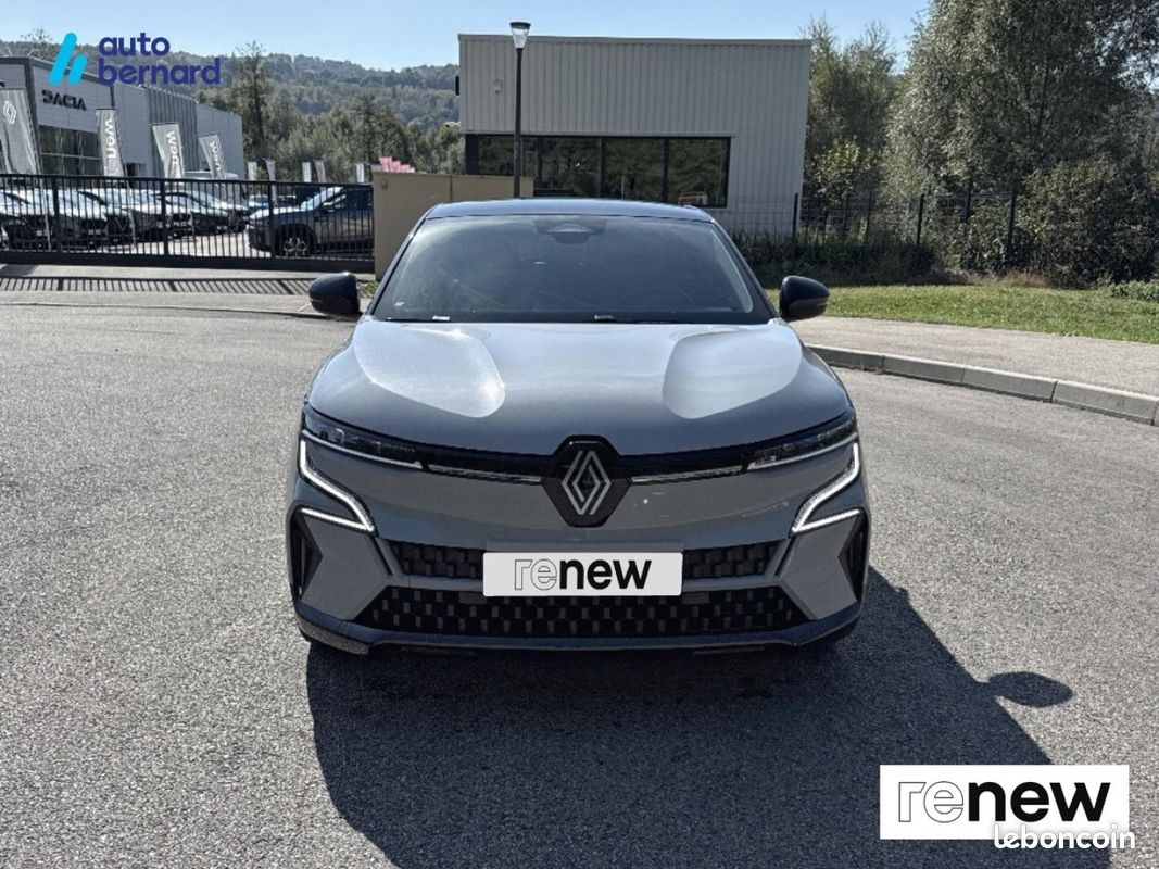 Renault Megane E-TECH Megane E-Tech EV60 220 ch super charge Techno (image 18)