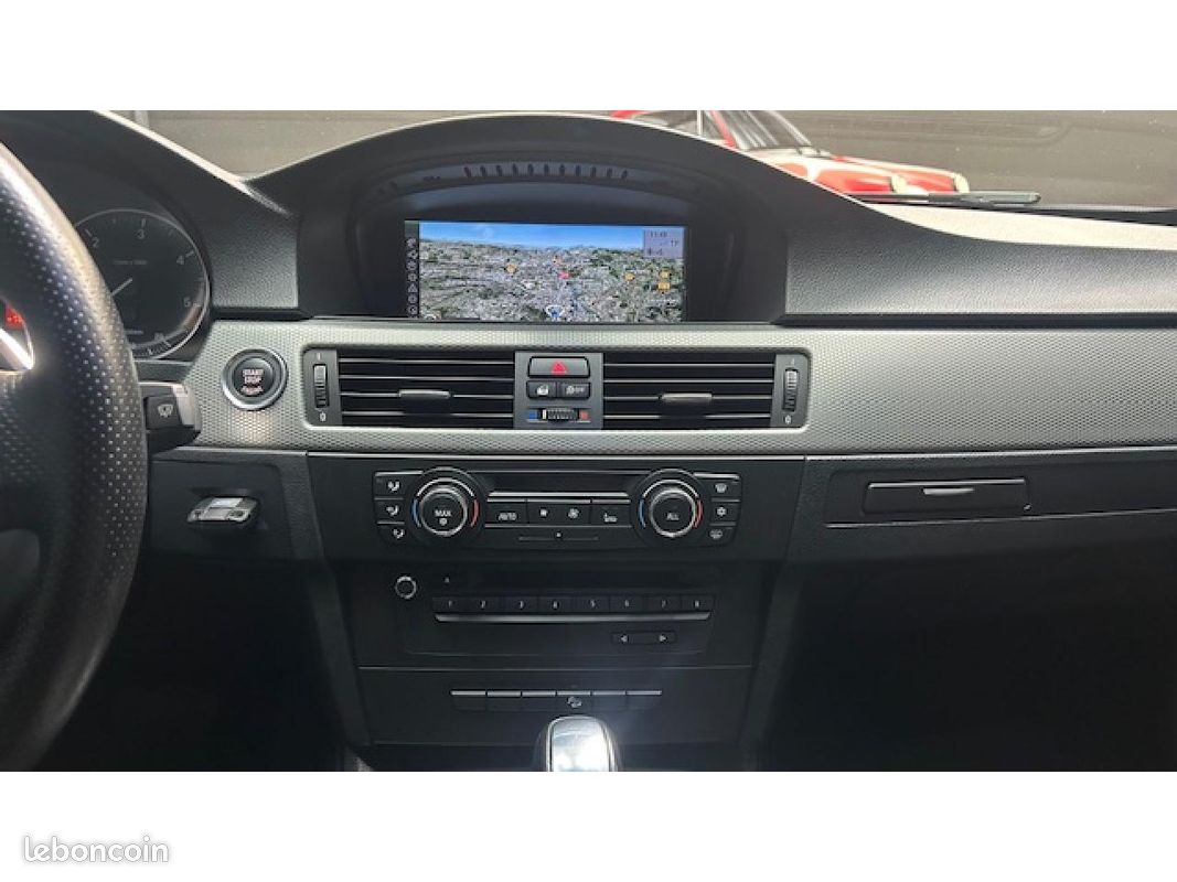 BMW SERIE 3 320d xDrive Coupé Edition M Sport 2.0 184CH GARANTIE 12 MOIS (image 24)