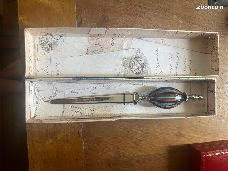 Coupe-papier verre soufflé (image 2)