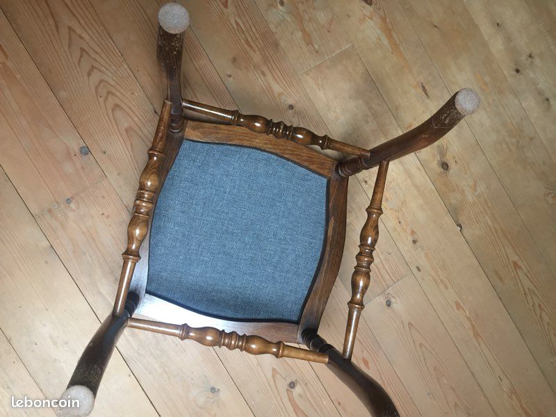 Tabouret en bois et cuir (image 3)