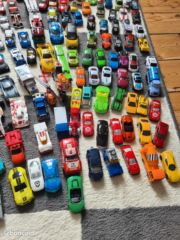 Lot de voitures (image 3)