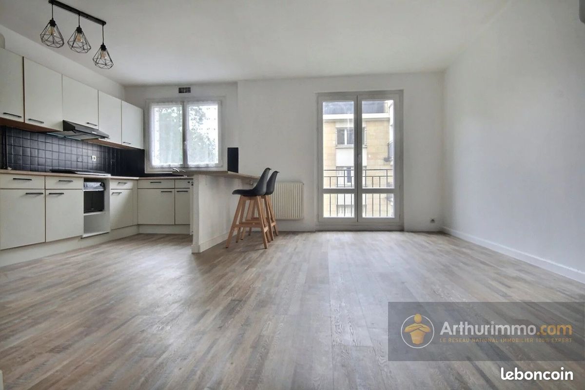 Appartement 2 pièces 52 m² · à Saint-Maurice · 52 m² · 1 500 €