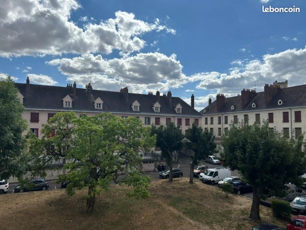 Appartement 3 pièces 65 m² · à Auxerre · 65 m² · 129 000 €