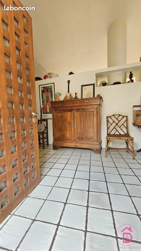 Maison 6 pièces 161 m² · à Buros · 161 m² · 449 000 €
