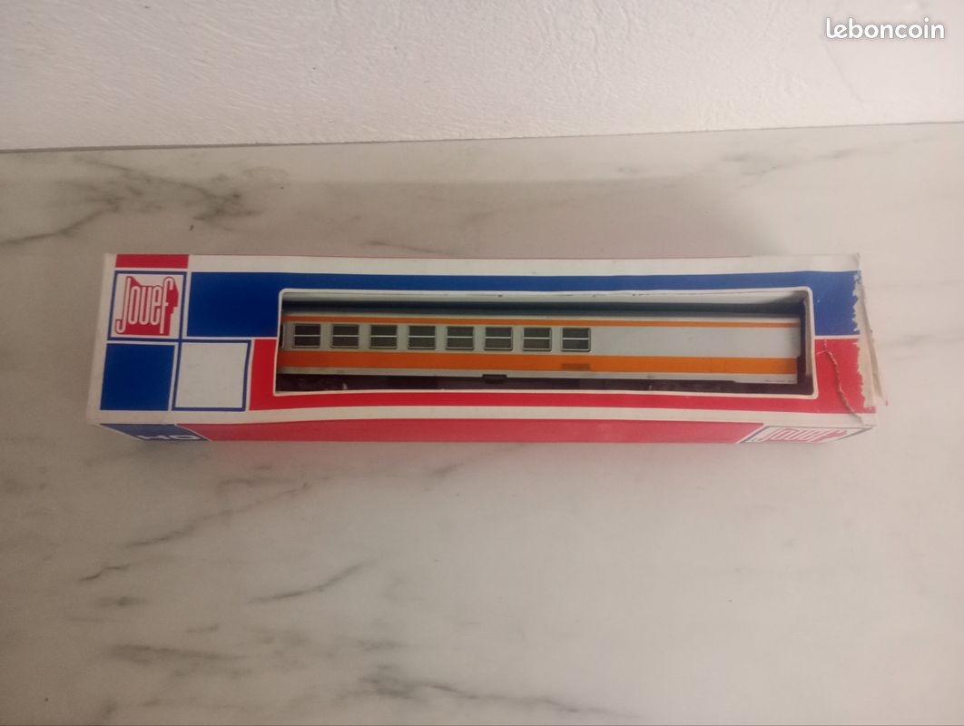 Boîte Vide Jouef 5493 - Wagon Bar Turbotrain RTG - Modélisme Ferroviaire - Occasion