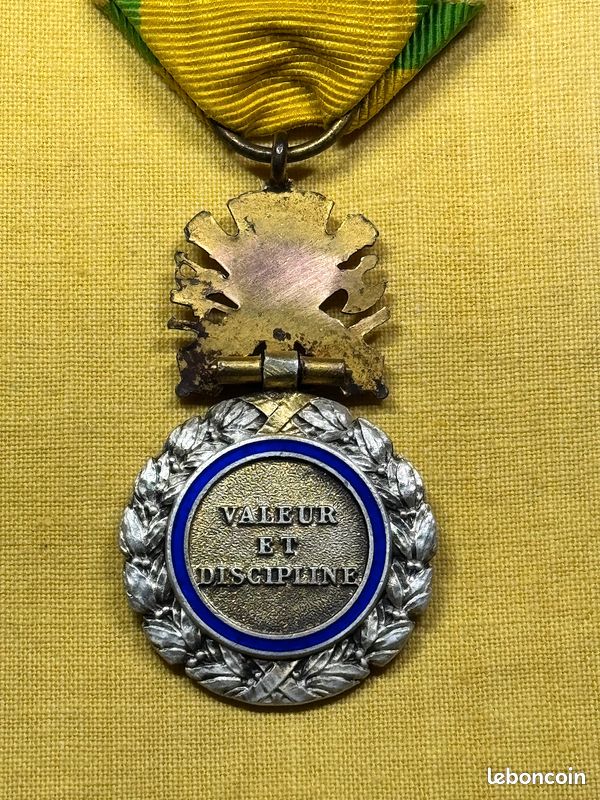 Médaille Grand Concours De Musique à Choisy-le-Roi 1879 - République Française - Pièce De Collection