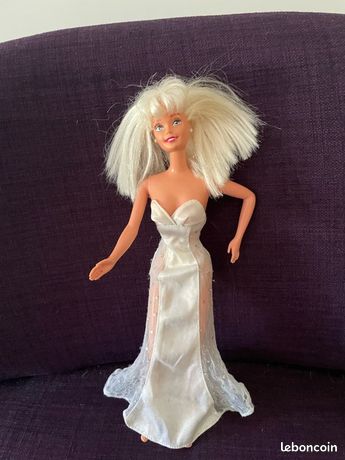 Poupée Barbie Vintage Mattel 1976 Robe Fraises - Fabriquée En Indonésie
