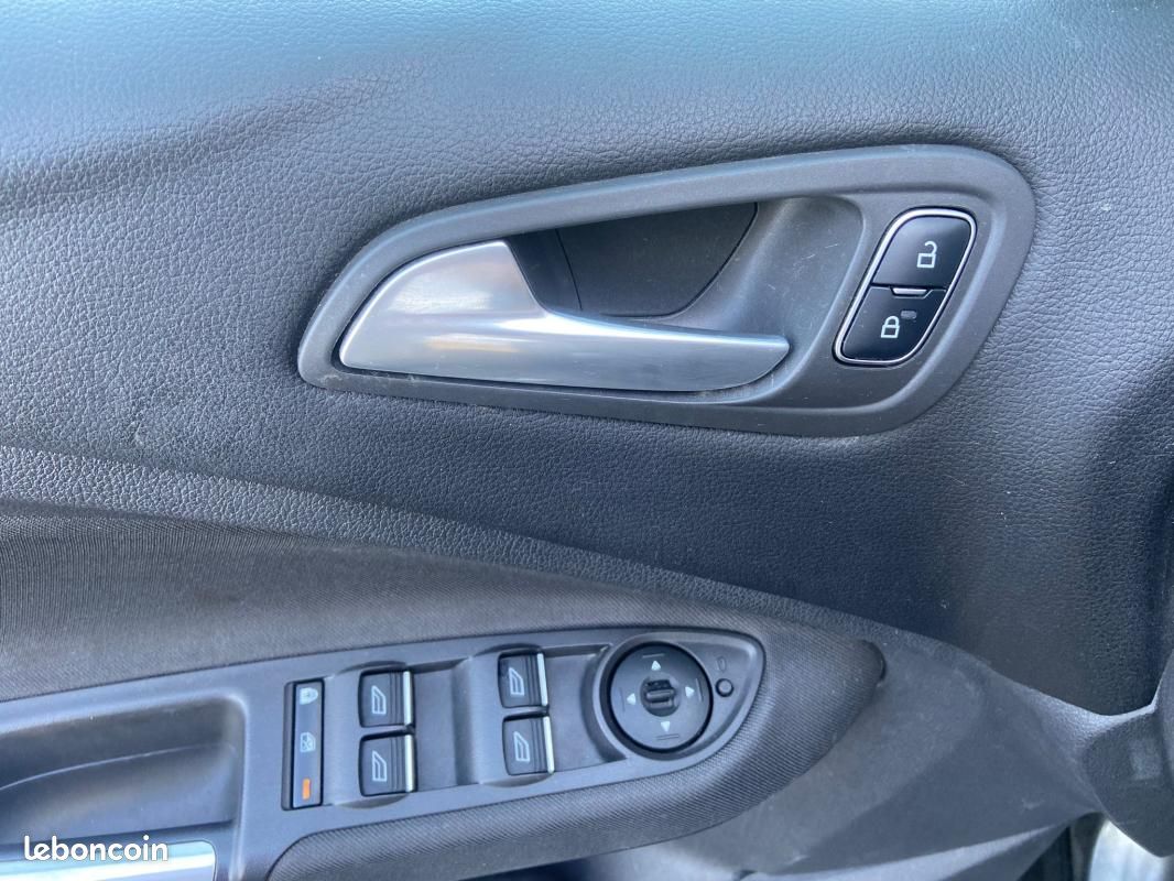 Ford C-Max 1.0 125 TITANIUM (image 10)
