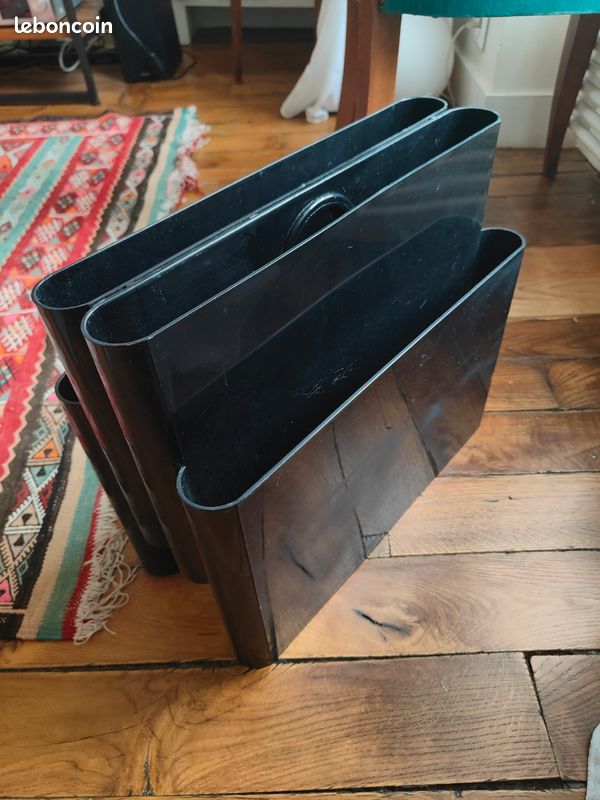 Porte revues Kartell (image 1)