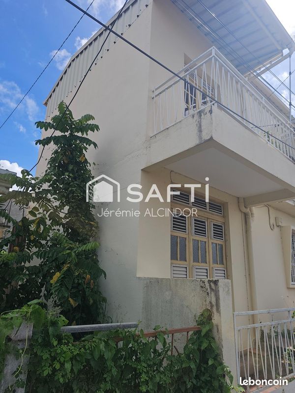 Maison 5 pièces 100 m² · à Fort-de-France · 100 m² · 196 000 €