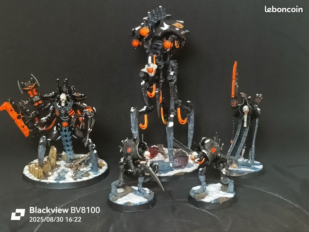 Grosse Armée Necron Warhammer 40K - 74 Figurines, Montées/peintes Et Sur Grappe + Rabiots
