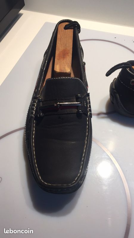 Chaussures bateau avec boucle T42 (image 2)