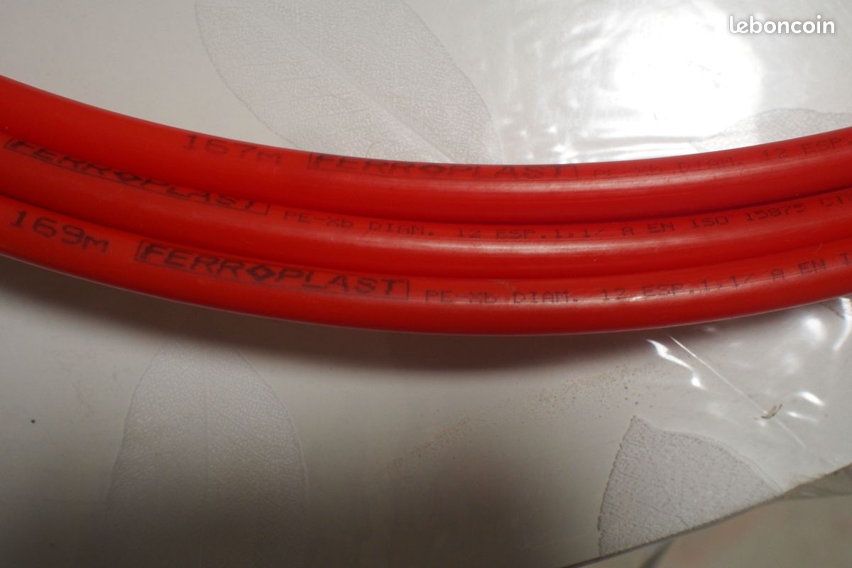 Tuyau ferro plast 12 mm rouge (image 1)