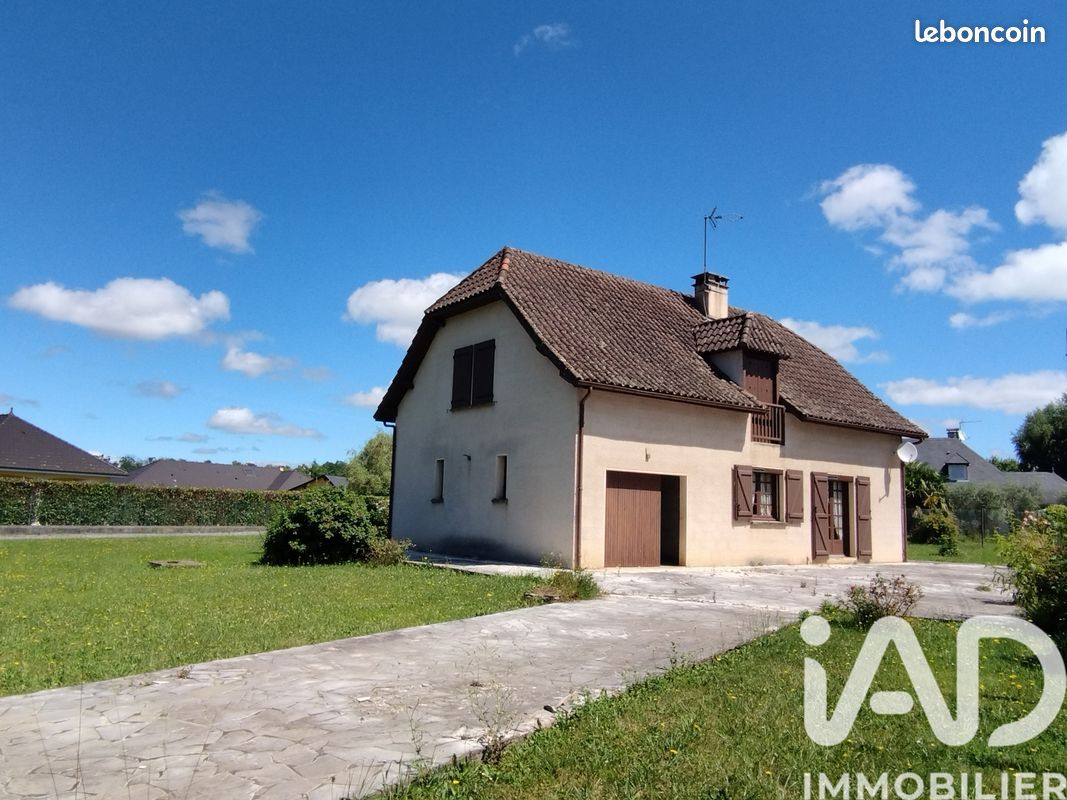 Maison 5 pièces 125 m² · à Buziet · 125 m² · 185 000 €