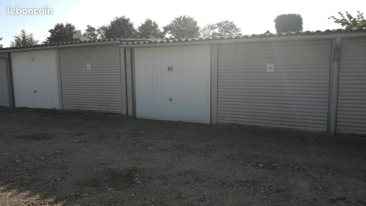 Parking Caudebec Les Elbeuf · à Caudebec-lès-Elbeuf · 53 €/mois