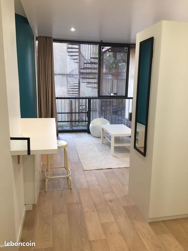 Studio 1 pièce 30 m² (image 4)