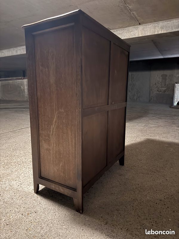 Lit d'appoint, pliant intégré dans un meuble ancien (image 6)