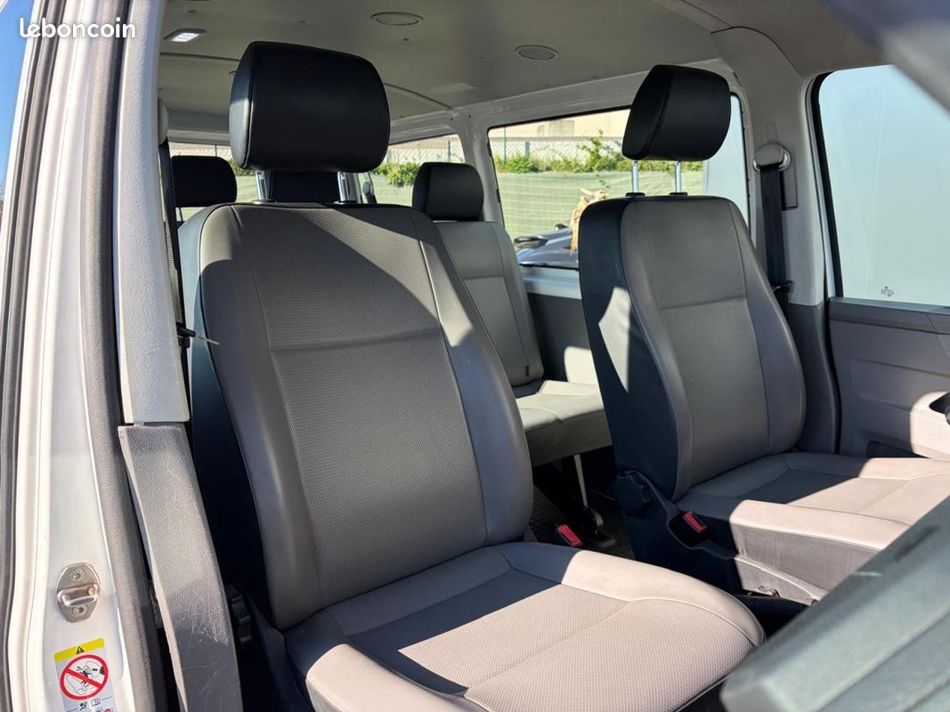 VOLKSWAGEN TRANSPORTER T6 MINIBUS 8 Places 2.0 TDI 110 Business Line (image 3)