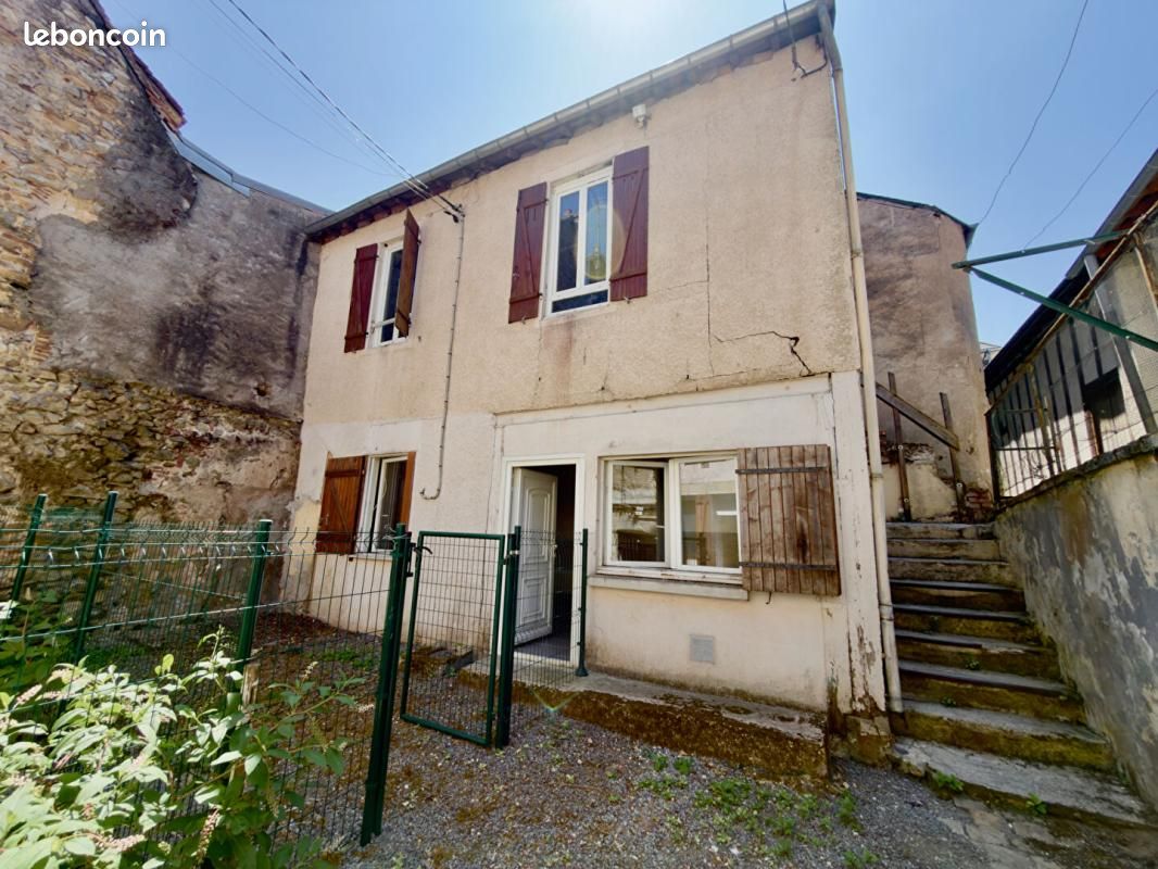 Immeuble 2 pièces 60 m² · à Vierzon · 60 m² · 25 990 €