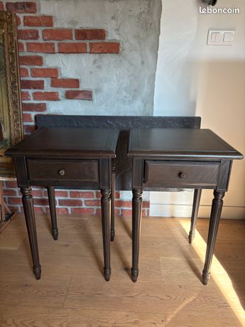 Table De Chevet En Bois Acajou Style Années 20-30 - Pièce Reconditionnée