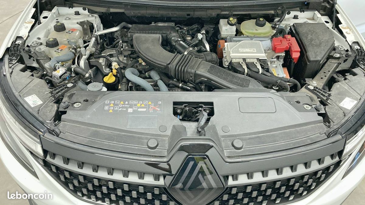 Renault austral e tech hybrid 200 iconic esprit (image 21)