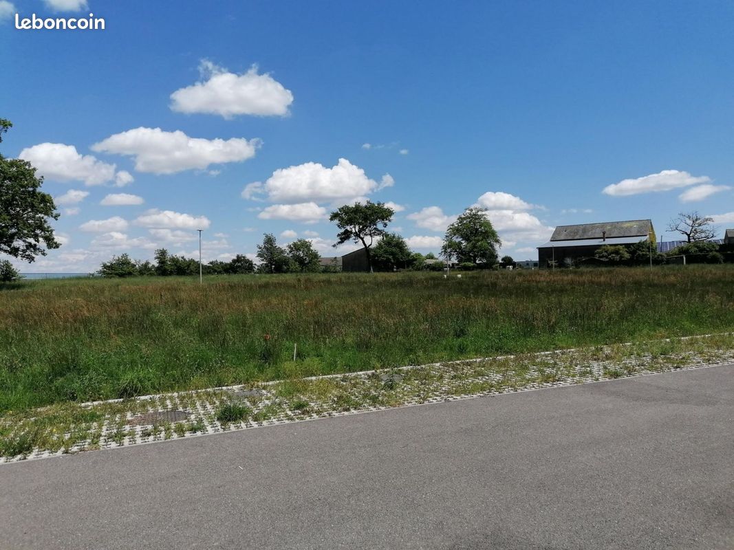 Terrain à bâtir de 719 m² à REQUISTA · à Réquista · 23 008 €