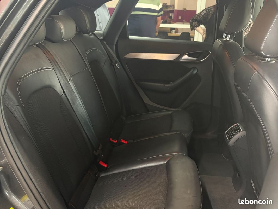 AUDI Q3 Q3 2.0 TDI 120 ch S line (image 16)