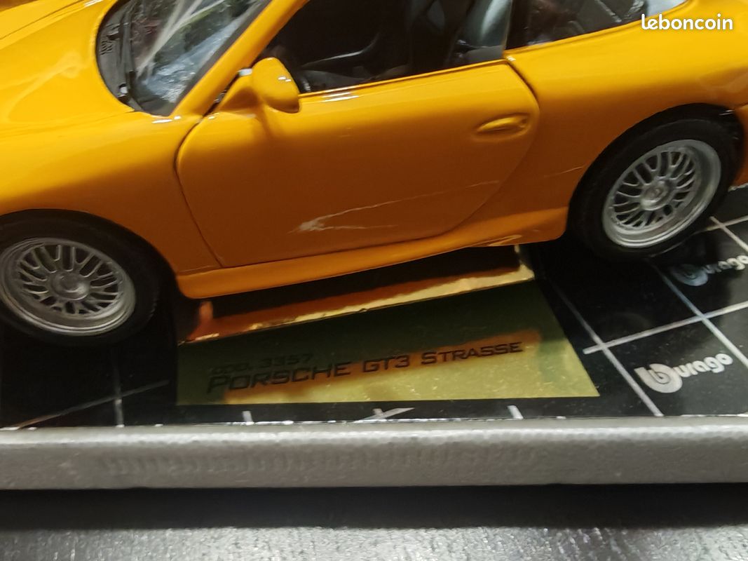 Porsche 911 996 GT3 Strasse - Burago - 1/18 - En boite (image 6)