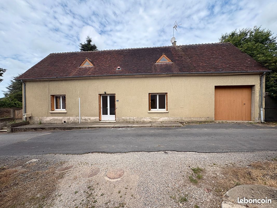 Maison 5 pièces 98 m² · à Val-au-Perche · 98 m² · 91 900 €