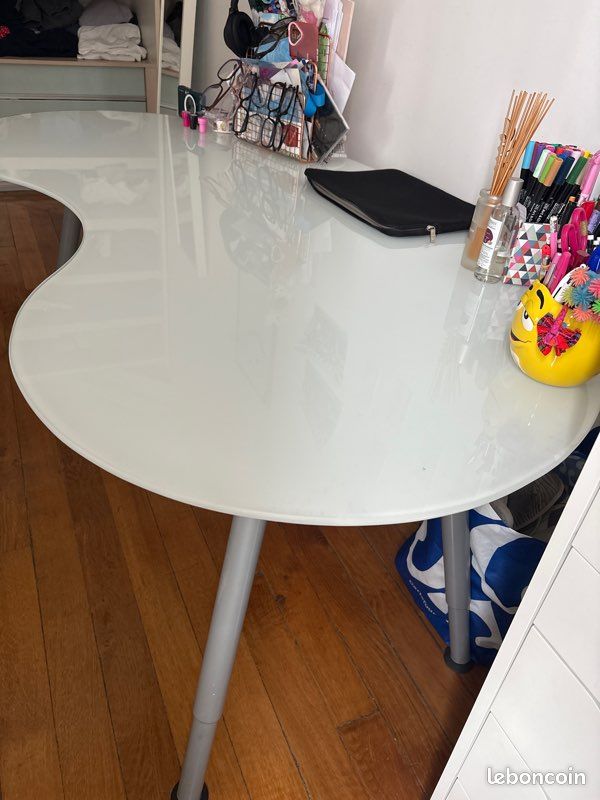 Bureau Ikea en verre (image 2)