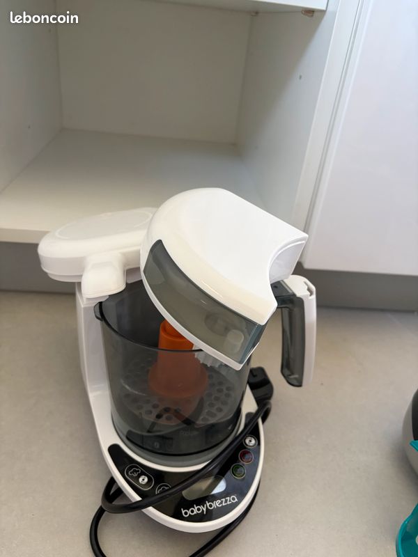 Robot enfant (image 1)