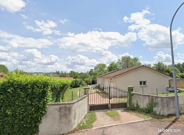 Maison 5 pièces 107 m² · à Charlieu · 107 m² · 215 000 €