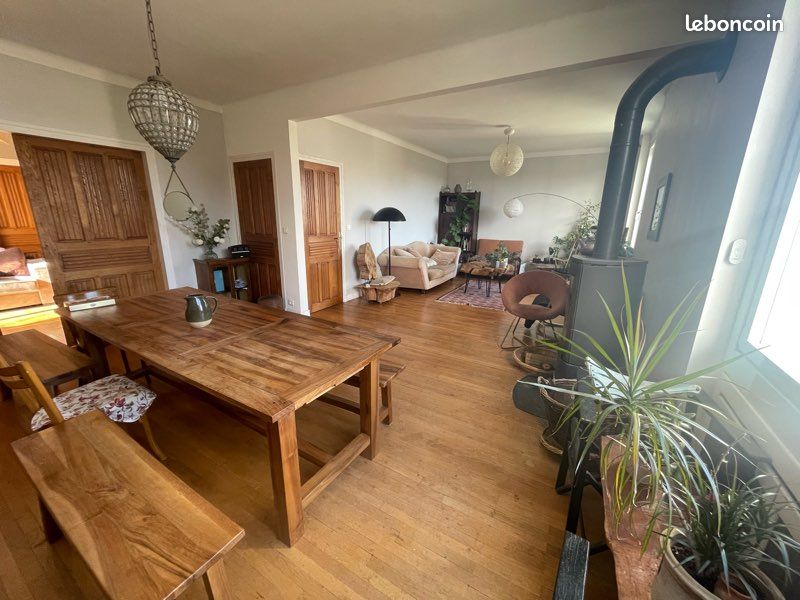 Maison 7 pièces 200 m² · à Châteaudun · 200 m² · 270 000 €