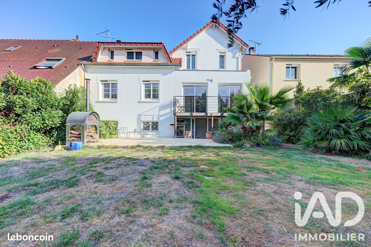 Maison 6 pièces 142 m² · à Champigny-sur-Marne · 142 m² · 539 000 €