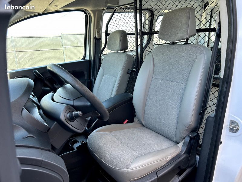 Renault KANGOO II EXPRESS MAXI 1.5 DCI 90CH GRAND VOLUME CONFORT (image 9)