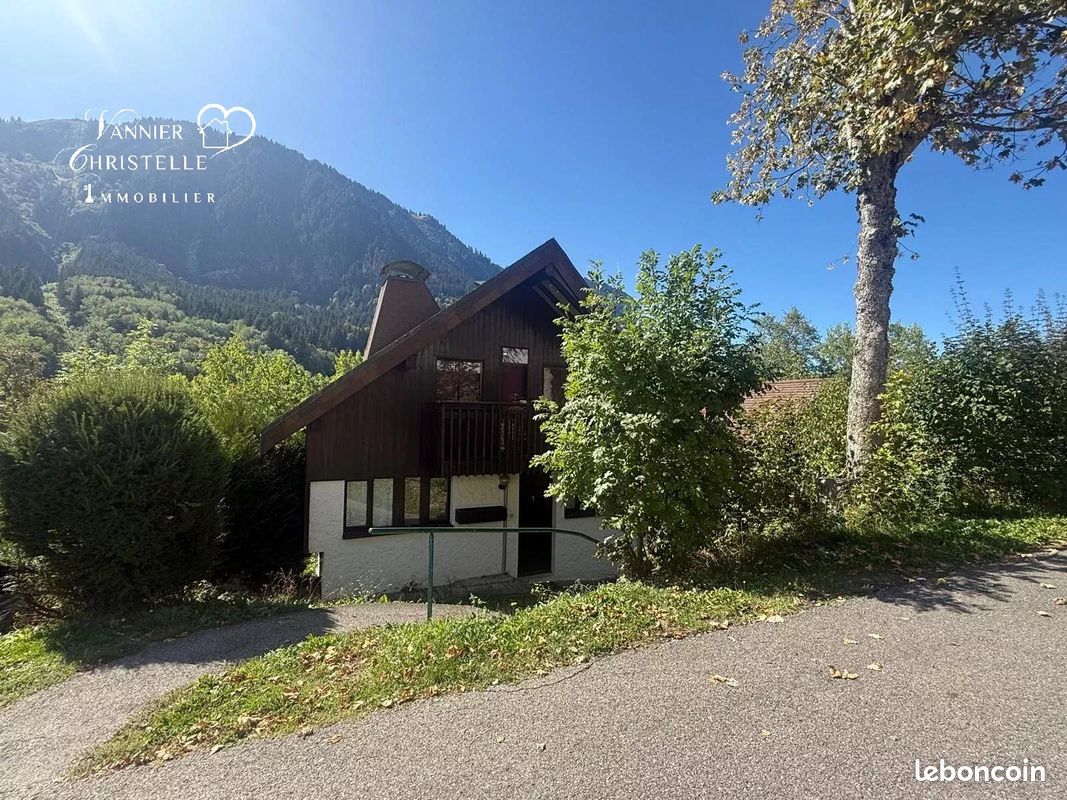 Maison 4 pièces 65 m² · à Thollon-les-Mémises · 65 m² · 298 000 €