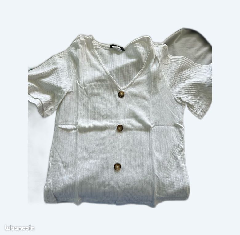 Haut blanc basique (image 1)