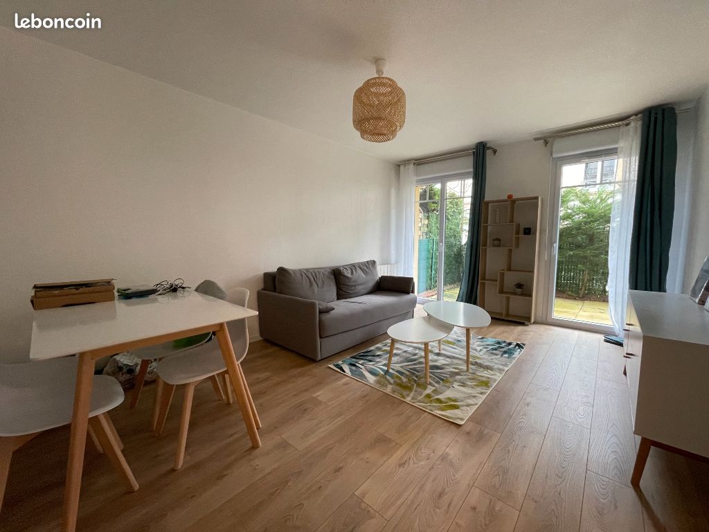 Appartement 2 pièces 42 m² · à Bordeaux · 42 m² · 886 €