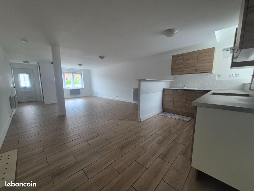 Maison 5 pièces 122 m² · à Bauvin · 122 m² · 195 000 €