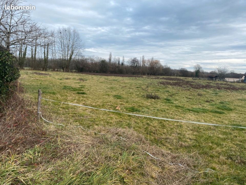 Terrain 536 m² Narcastet · 71 000 €