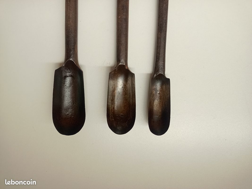 Lot De 4 Anciennes Gouges En Acier Moulé : 2 W. Boucherie, 1 I. Greaves, 1 Non Marquée - 1/2 à 3/4