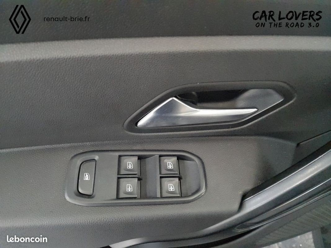 DACIA Duster Blue dCi 115 4x2 Confort (image 16)