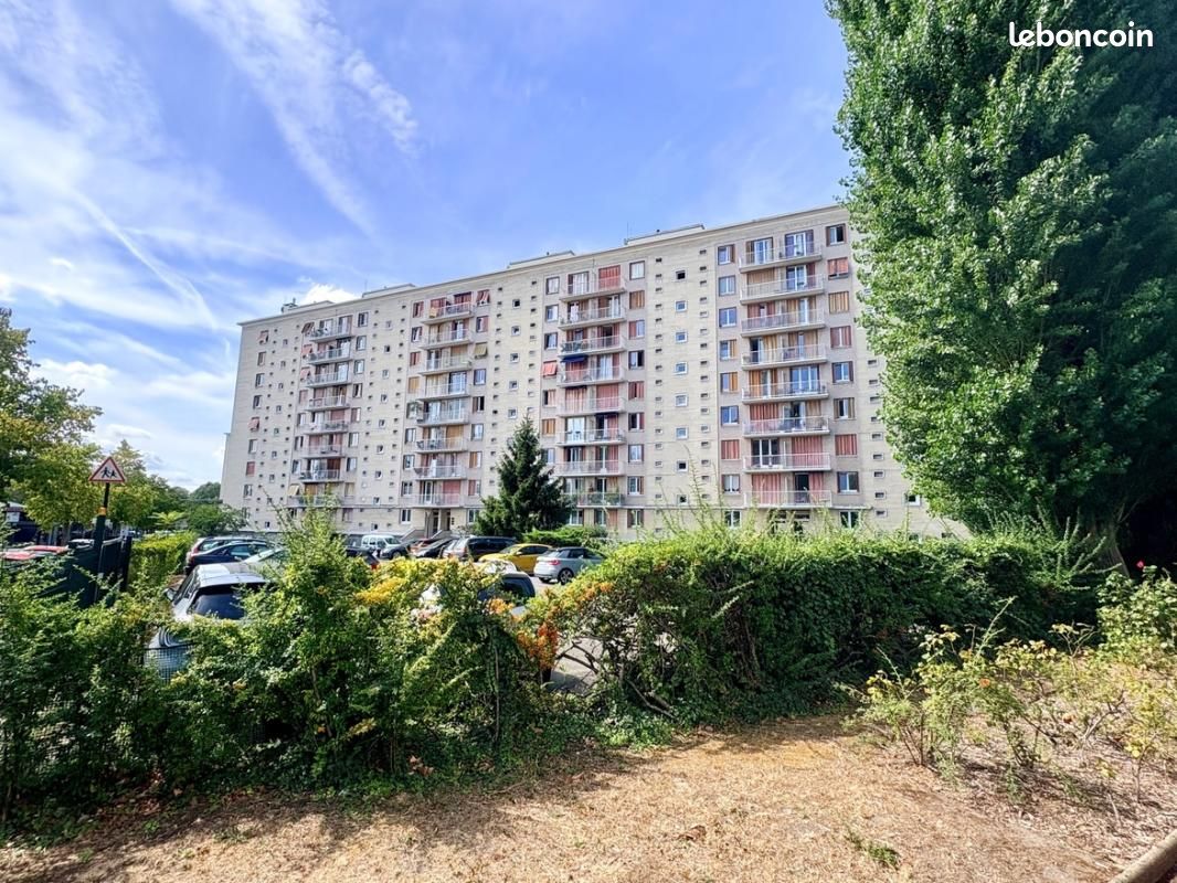 Appartement 4 pièces 75 m² · à Deuil-la-Barre · 75 m² · 199 000 €