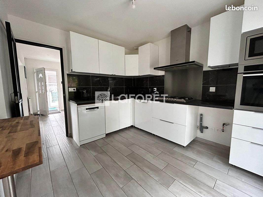 Maison a louer pontault-combault - 5 pièce(s) - 82 m2 - Surfyn